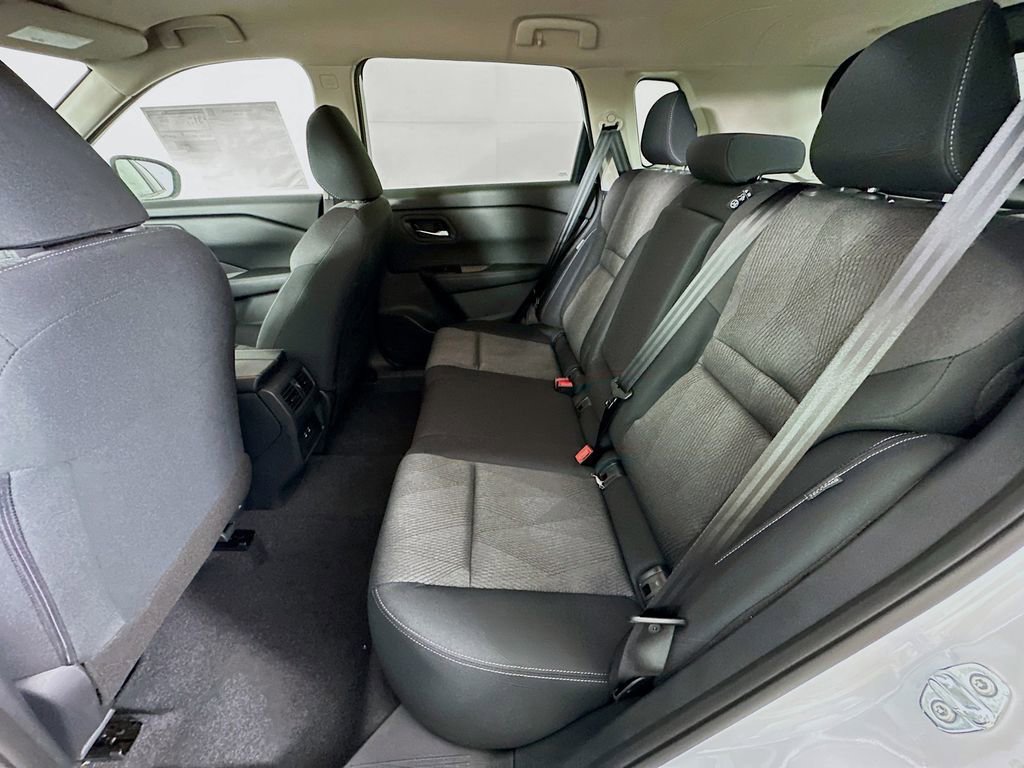 New 2026 Nissan Rogue SV w/ Cold Weather Package image 31