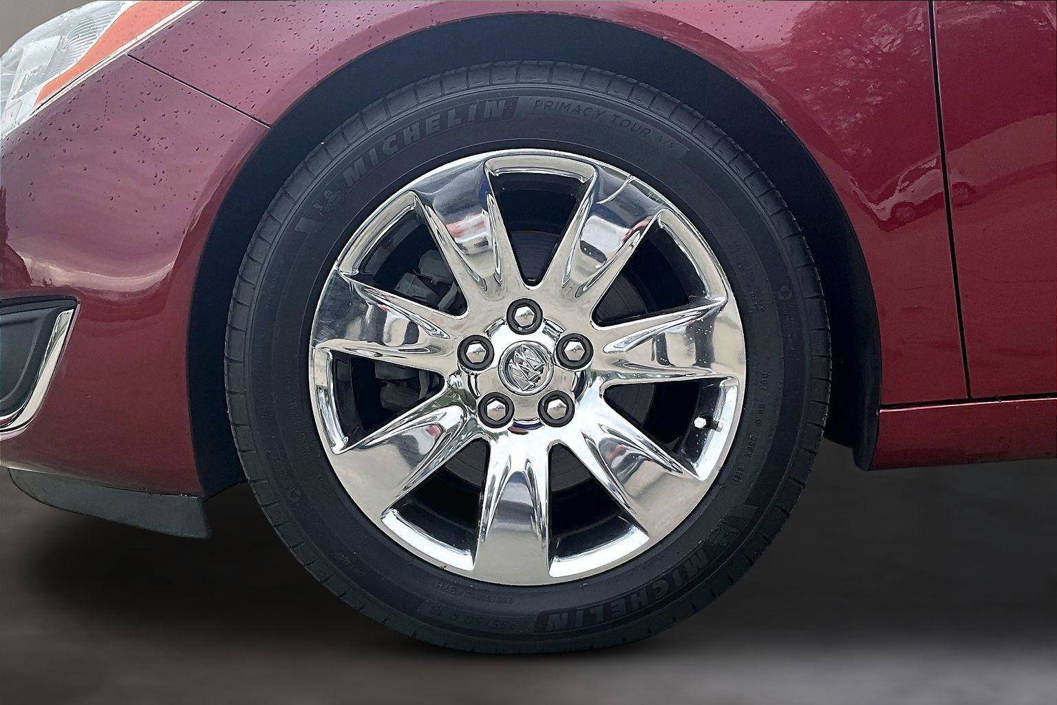 Used 2016 Buick Regal FWD image 10