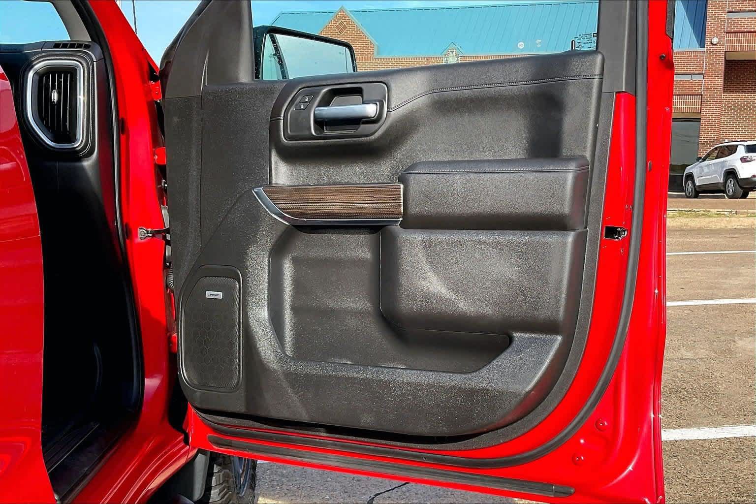 Used 2021 Chevrolet Silverado 1500 LT Trail Boss w/ Convenience Package II AWD/4WD image 27