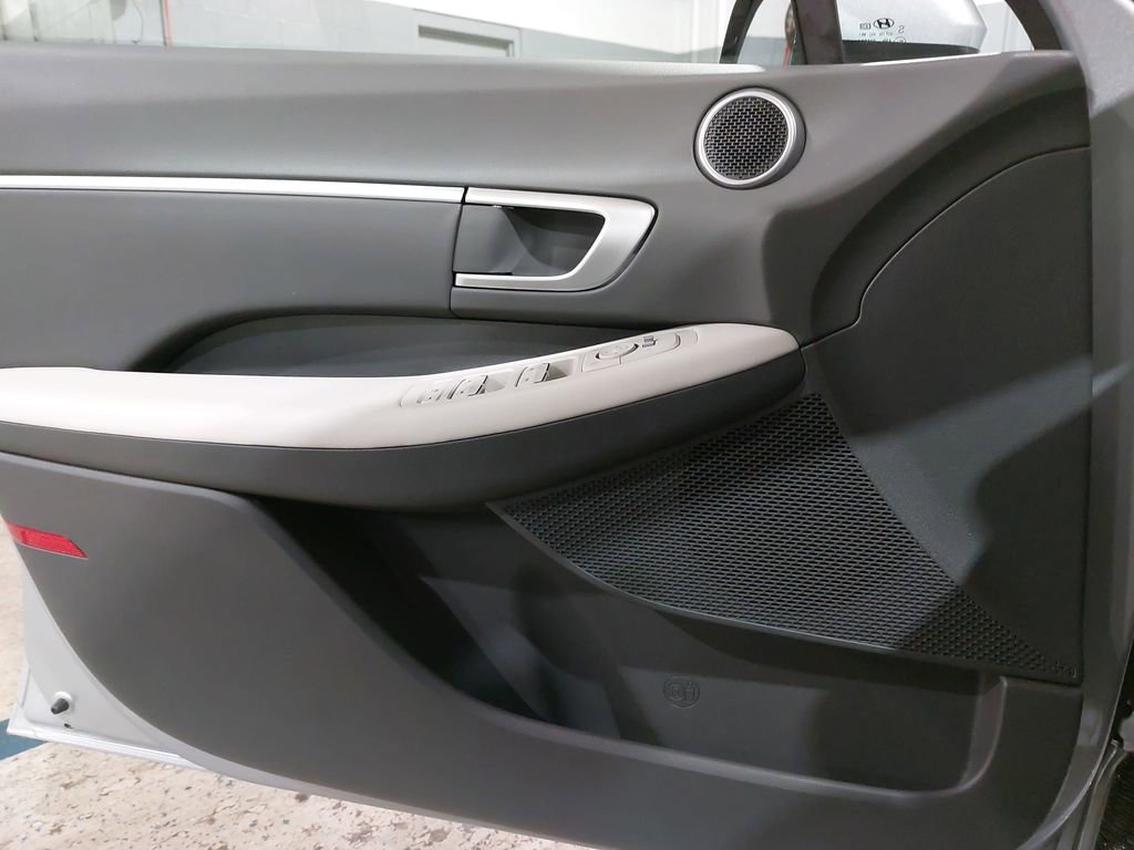 New 2026 Hyundai Sonata SEL AWD/4WD image 25