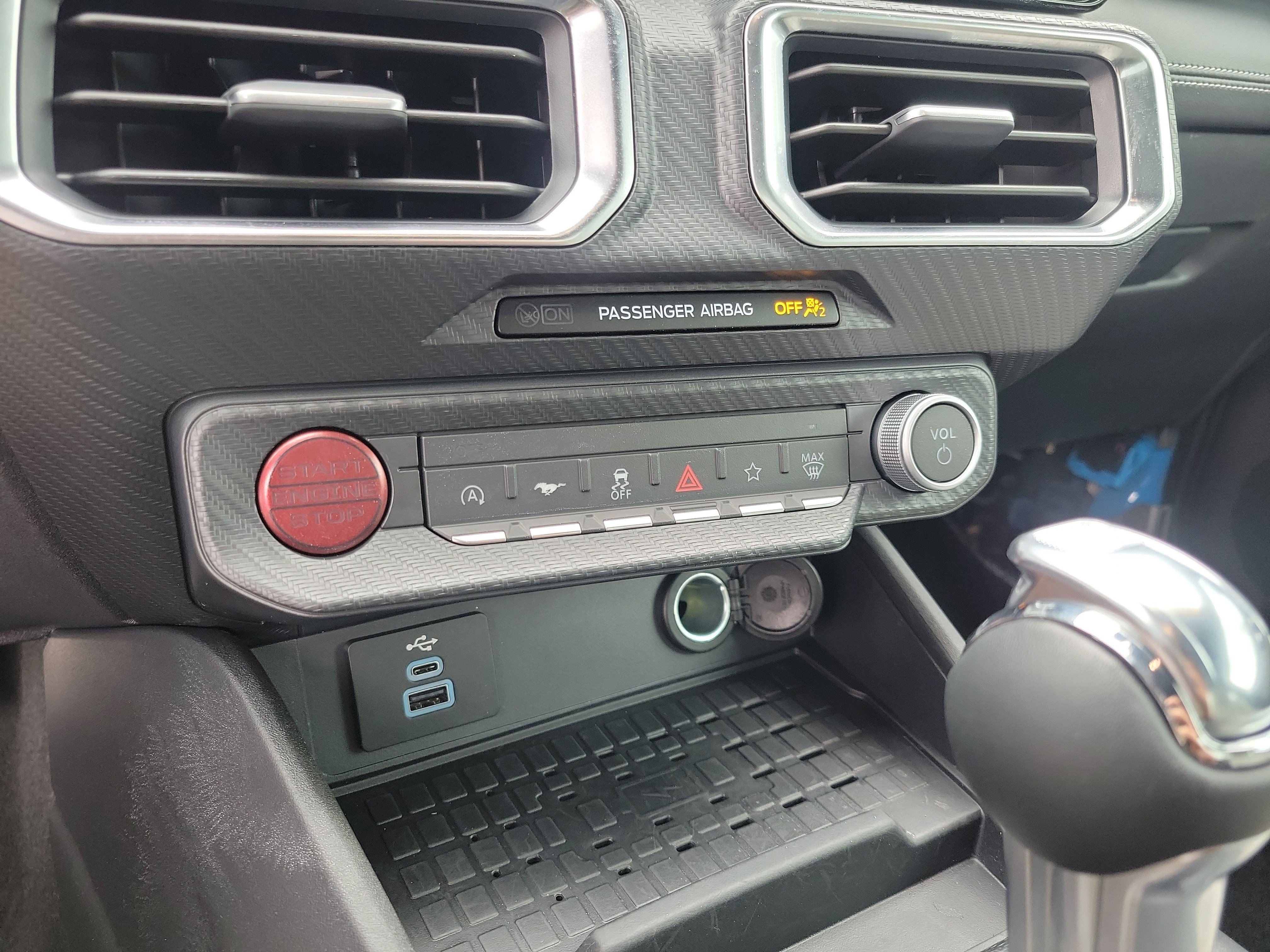 Used 2024 Ford Mustang GT Premium RWD image 22