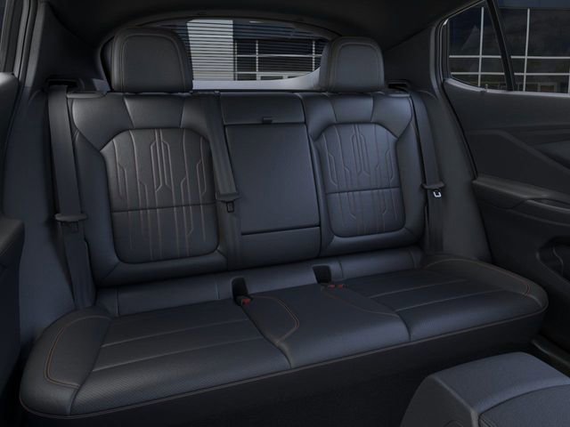 New 2025 Buick Envista Avenir image 17