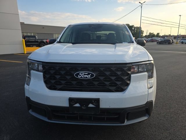 Used 2026 Ford Maverick XLT AWD/4WD image 2