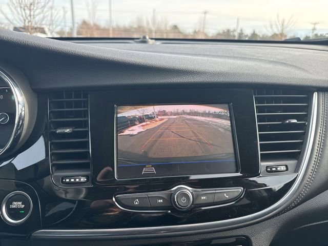 Used 2022 Buick Encore Preferred w/ Safety Package II image 22