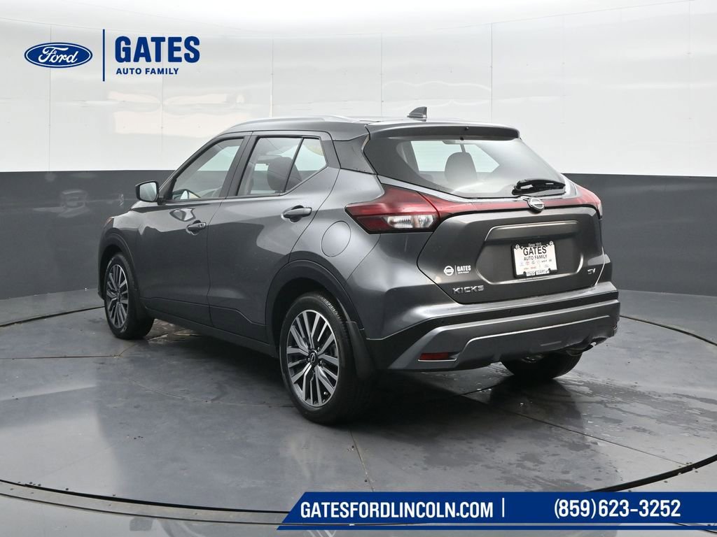 Used 2024 Nissan Kicks SV FWD image 8