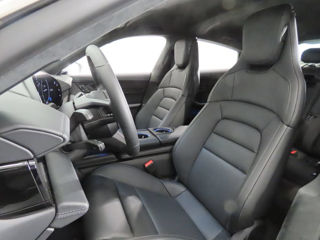 New 2026 Porsche Taycan Turbo AWD/4WD image 5