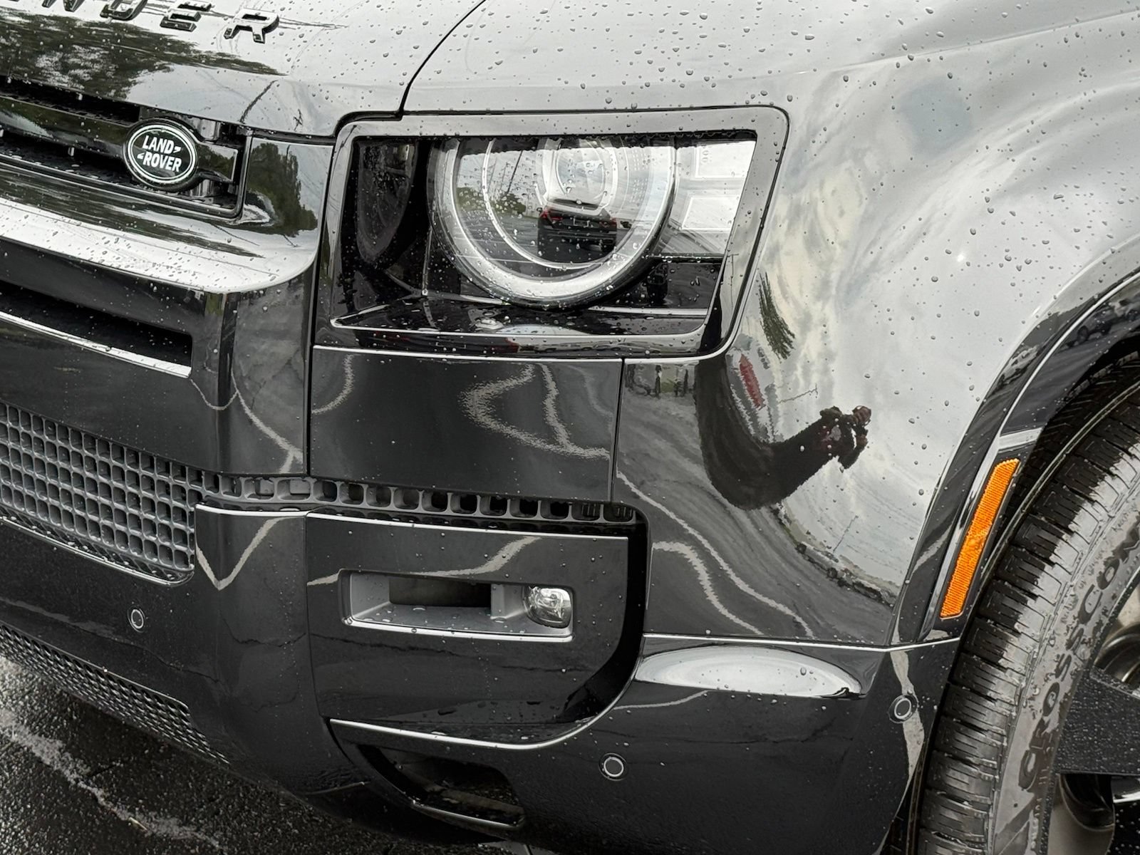 New 2026 Land Rover Defender 110 X-Dynamic SE AWD/4WD image 11