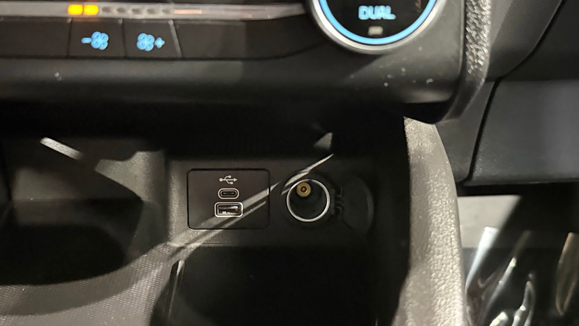 Used 2025 Ford Escape Active image 79