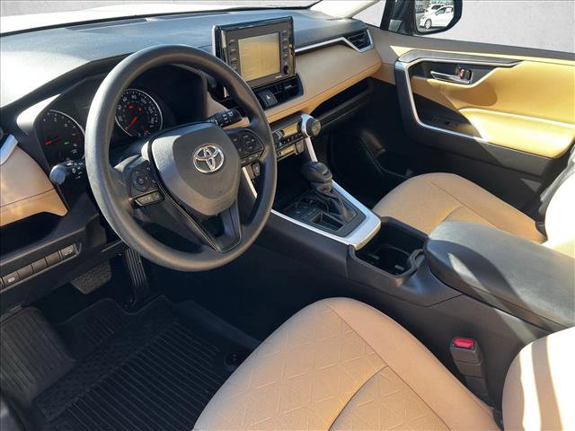 Used 2022 Toyota RAV4 XLE image 9