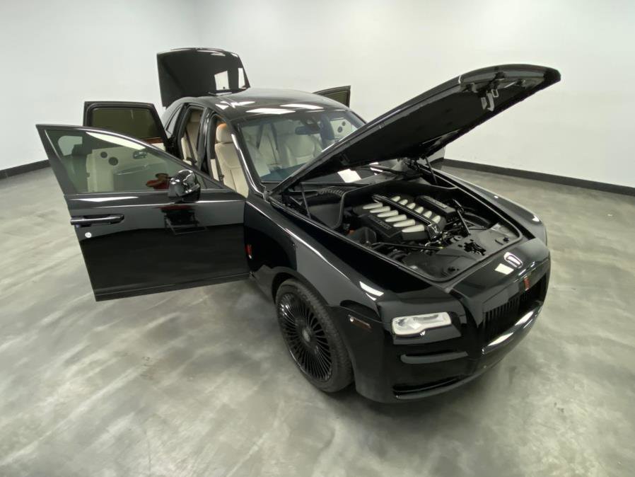 Used 2016 Rolls-Royce Ghost image 50