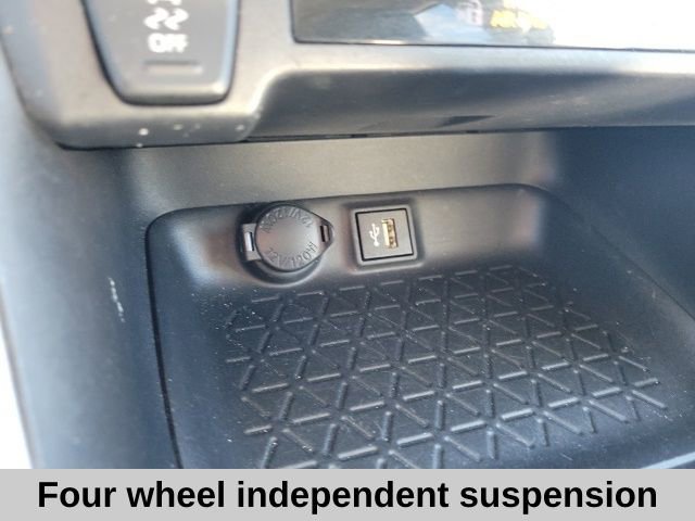 Used 2024 Toyota RAV4 XLE image 7