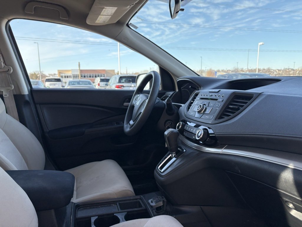 Used 2015 Honda CR-V LX image 30