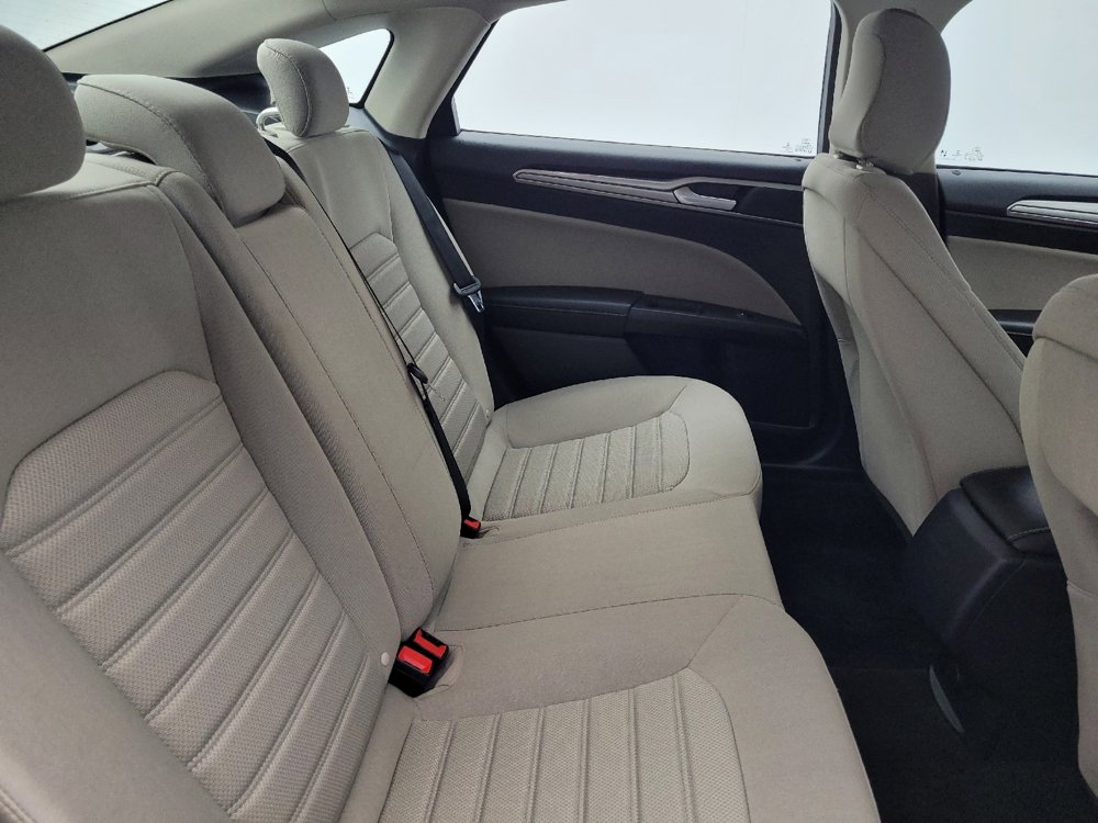 Used 2020 Ford Fusion S image 19