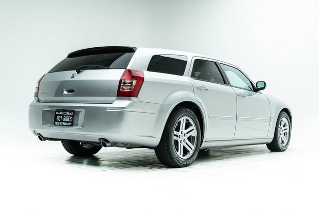 Used 2005 Dodge Magnum R/T w/ Convenience Group II image 12