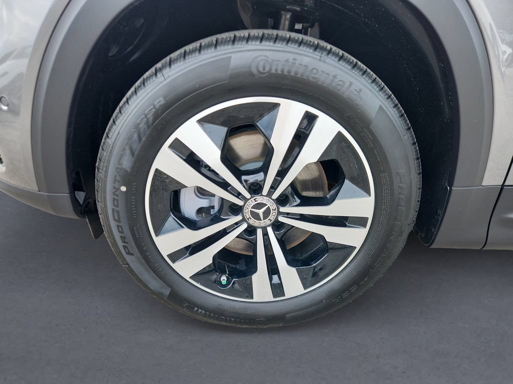 New 2026 Mercedes-Benz GLB 250 4MATIC image 8