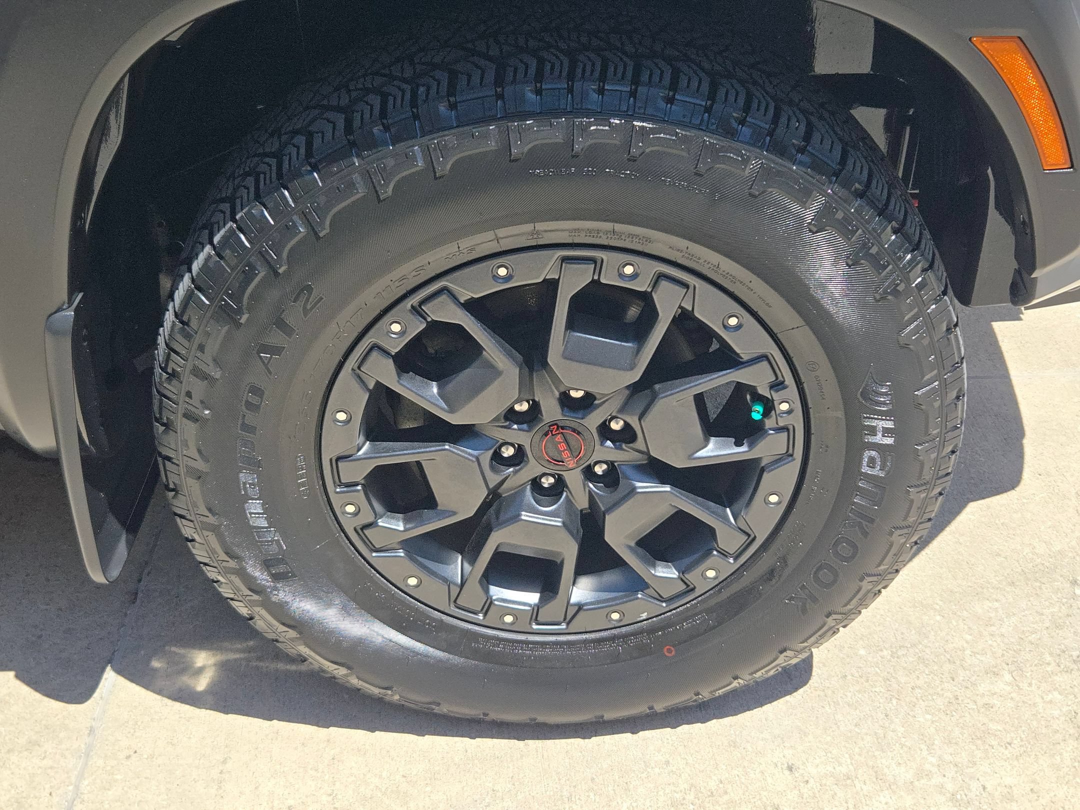 Certified 2024 Nissan Frontier PRO-4X w/ Pro Premium Package AWD/4WD image 31