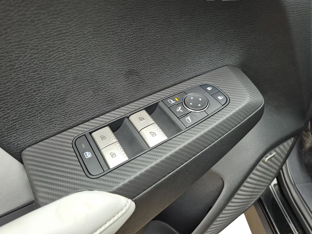 New 2026 Mitsubishi Outlander SE FWD image 25