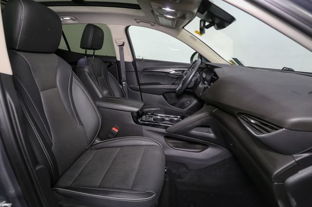 Used 2022 Buick Envision Essence w/ Safety Package FWD image 15