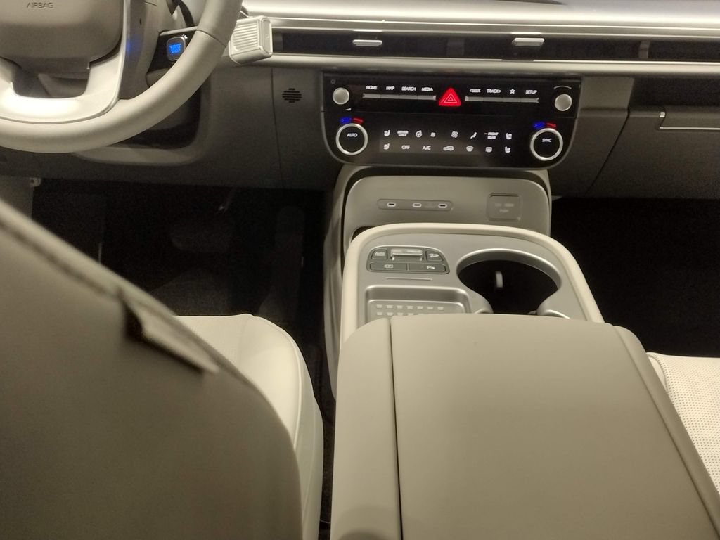 New 2026 Hyundai Ioniq 9 SEL AWD/4WD image 42