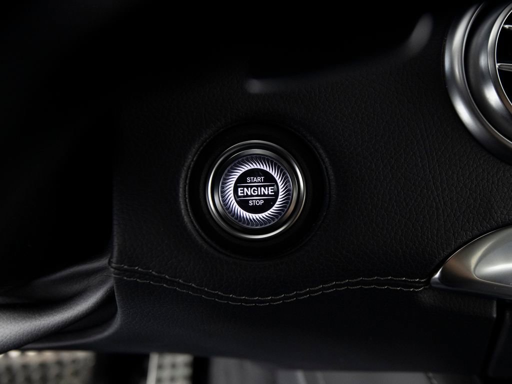 Used 2021 Mercedes-Benz S 560 4MATIC Coupe image 23