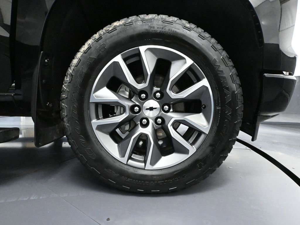 Used 2022 Chevrolet Silverado 1500 RST image 18