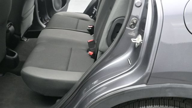 Used 2019 Honda HR-V LX image 17