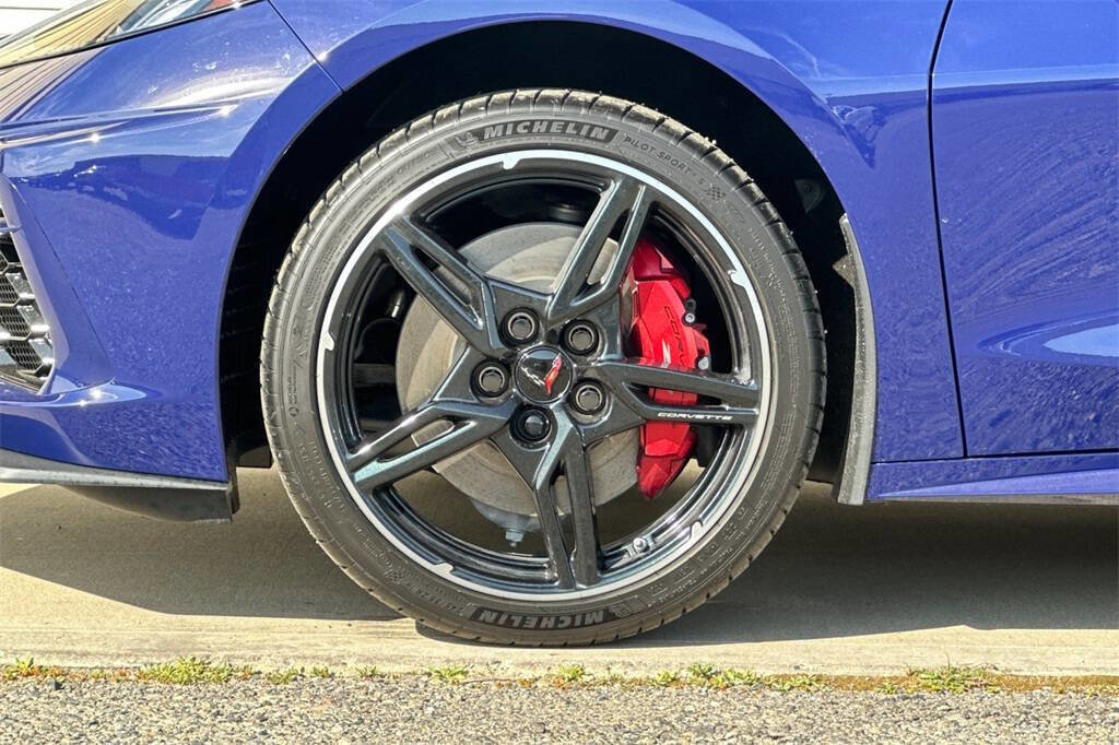 New 2025 Chevrolet Corvette Stingray Preferred Cpe w/ Z51 Performance Package image 25