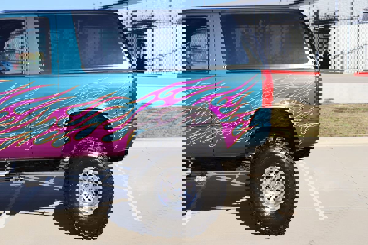 Used 1994 GMC Yukon 4WD 2-Door image 53