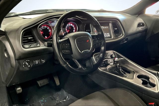 Used 2022 Dodge Challenger GT image 14