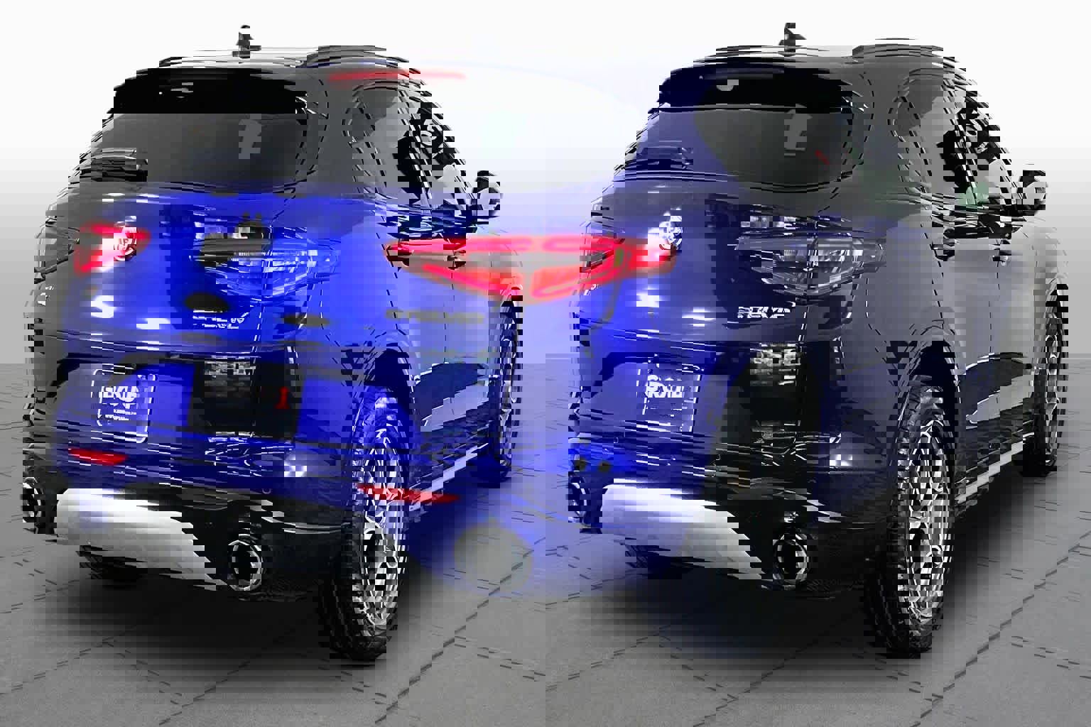 Used 2020 Alfa Romeo Stelvio Sport w/ Quick Order Package 22J Sport image 13