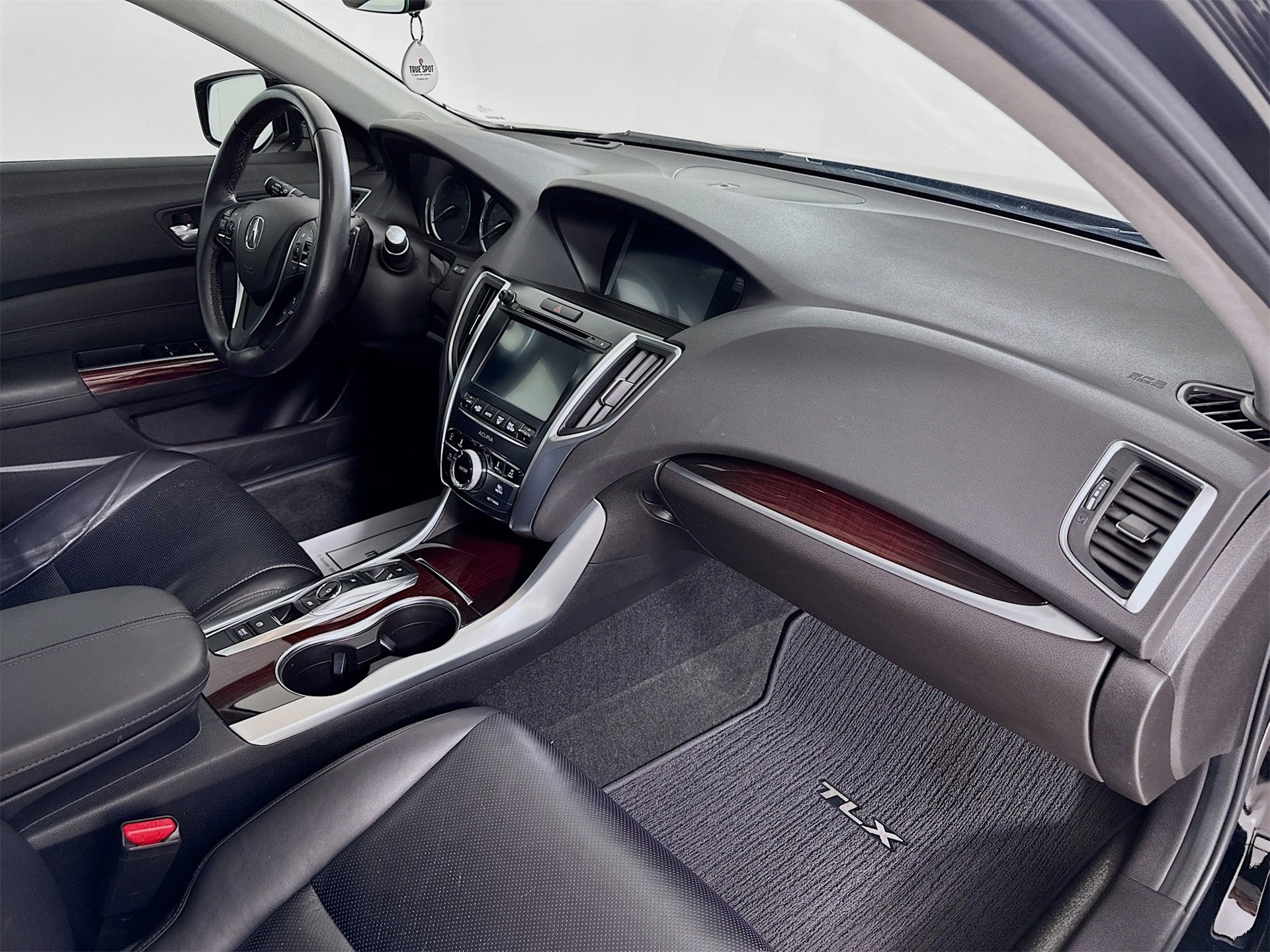 Used 2015 Acura TLX V6 w/ Advance Package image 32
