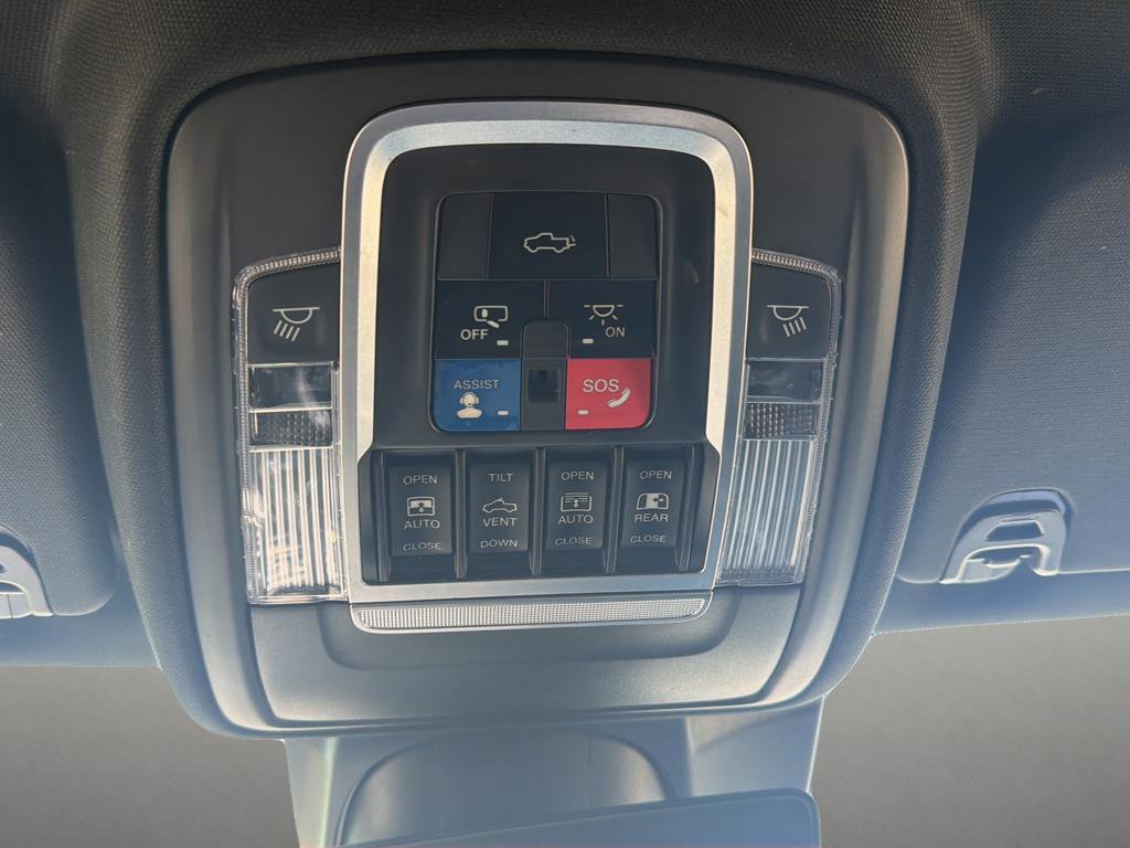 Used 2021 RAM 1500 Limited image 34