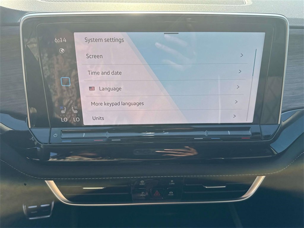 New 2026 Volkswagen Atlas SEL Premium R-Line image 24