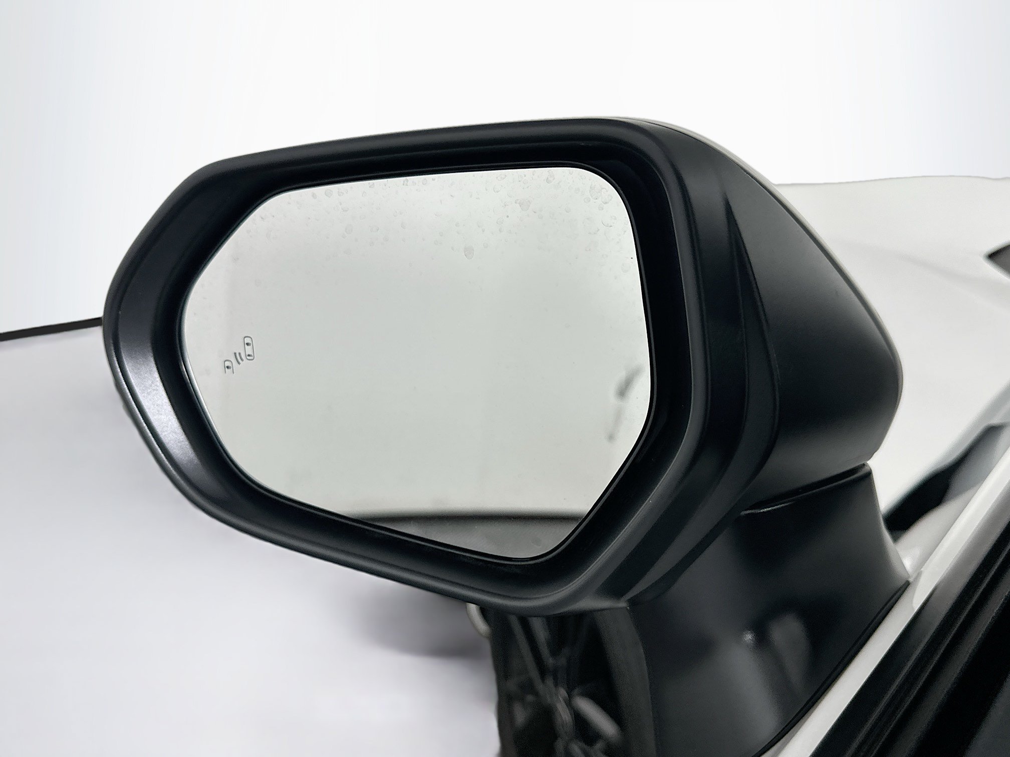 Used 2026 Toyota Camry SE FWD image 16