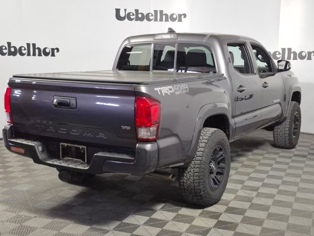 Used 2016 Toyota Tacoma TRD Sport AWD/4WD image 7