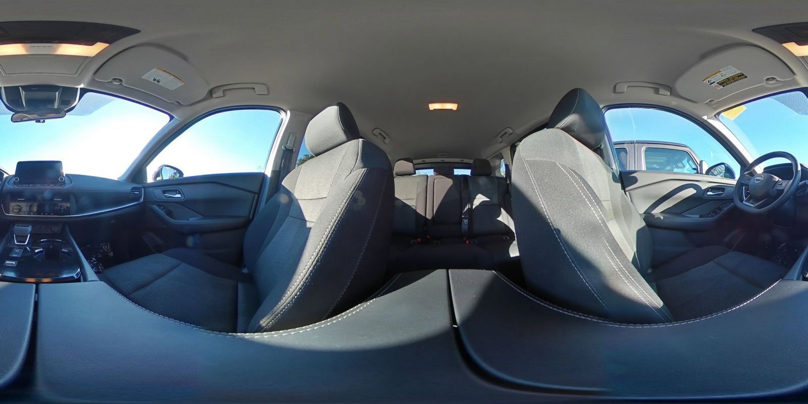 Used 2025 Nissan Rogue SV image 42