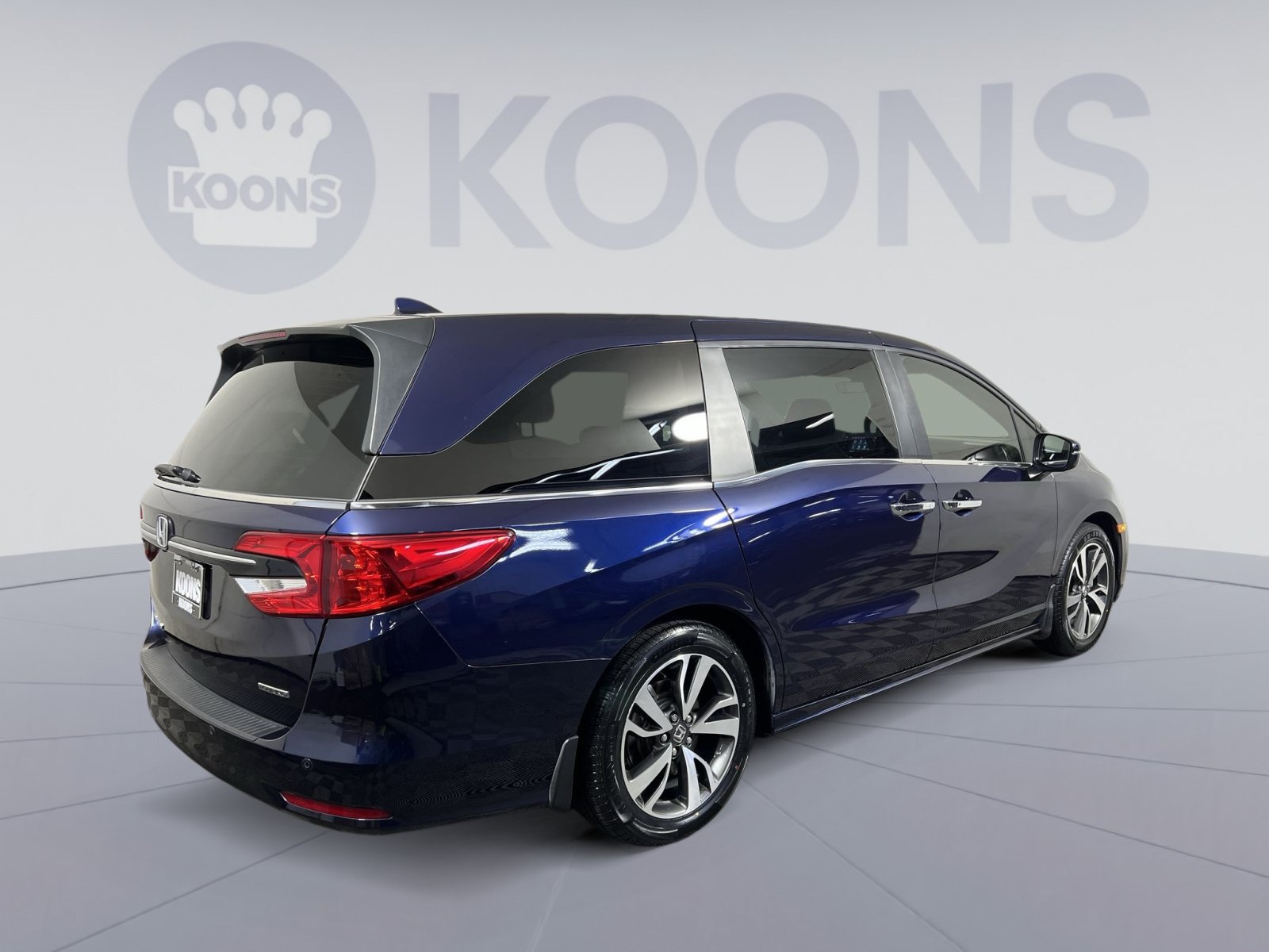 Used 2023 Honda Odyssey Touring image 11