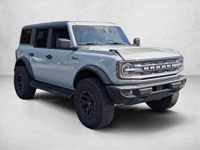Used 2024 Ford Bronco Big Bend image 3