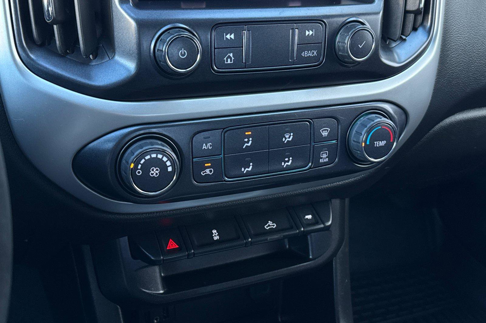 Used 2021 Chevrolet Colorado LT w/ LT Convenience Package image 22