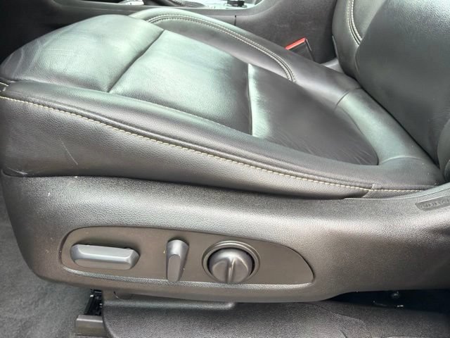 Used 2023 Chevrolet Traverse LT AWD/4WD image 13