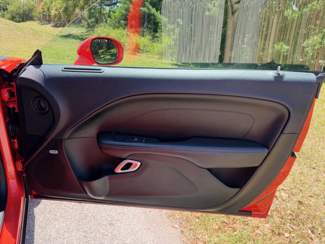 Used 2017 Dodge Challenger SXT Plus image 12