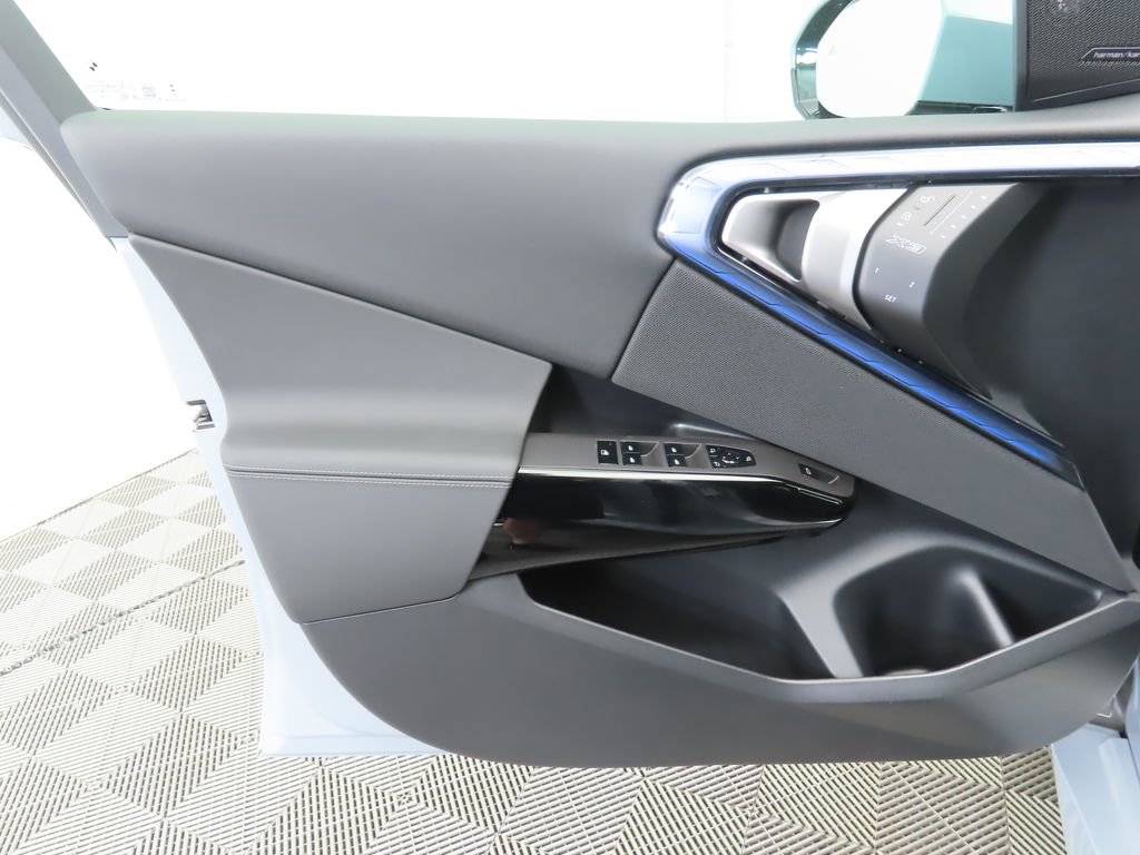 New 2026 BMW X3 xDrive30 w/ Premium Package image 24