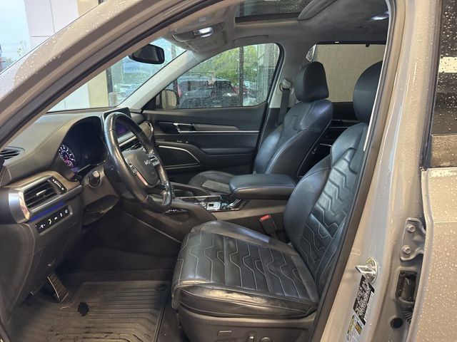 Certified 2022 Kia Telluride SX w/ SX Prestige Package AWD/4WD image 10