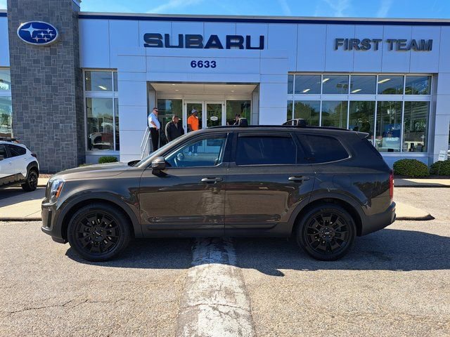 Used 2022 Kia Telluride EX w/ EX Premium Package AWD/4WD image 3