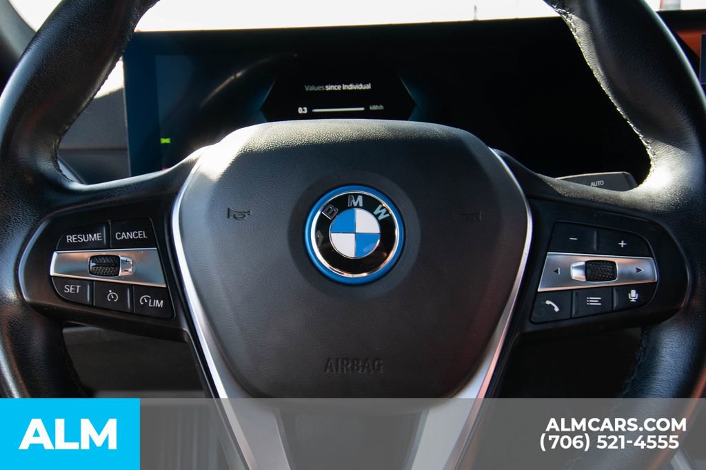 Used 2023 BMW i4 eDrive40 image 15