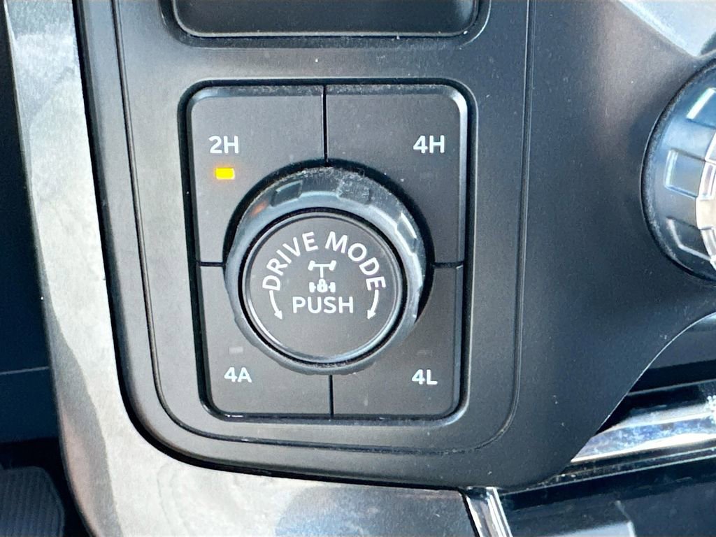 Used 2022 Ford F150 Lariat image 20