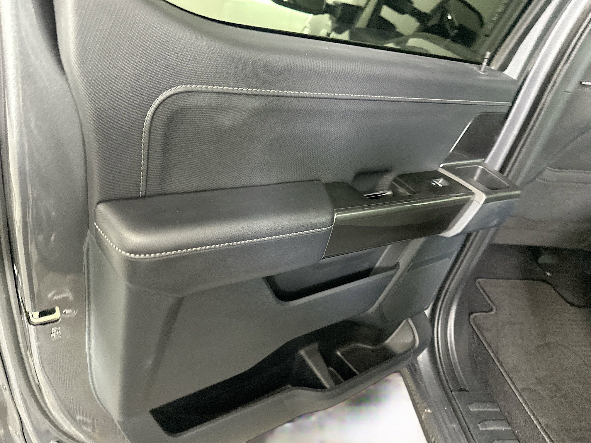 Used 2023 Ford F150 XLT w/ Equipment Group 302A High image 26