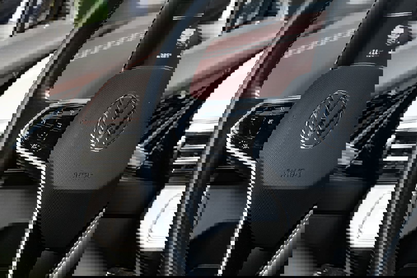 Used 2021 Volkswagen ID.4 Pro S image 21