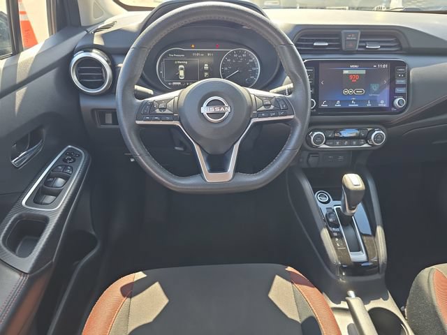 Used 2024 Nissan Versa SR FWD image 13