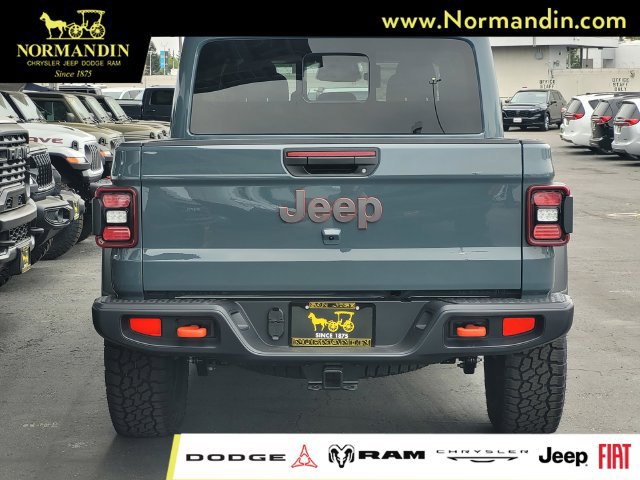 New 2026 Jeep Gladiator Mojave AWD/4WD image 5